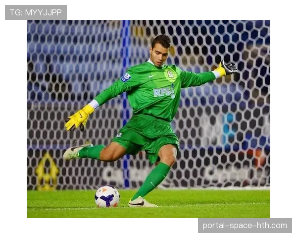 趋势观察：英超门将参与后场组织的平均触球次数和传球成功率持续上升